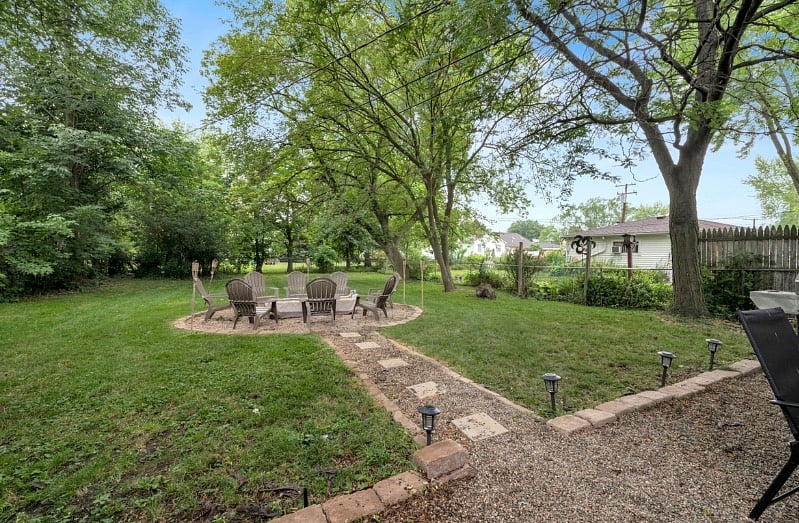 Furnished Finder property 419149_1 photo 8