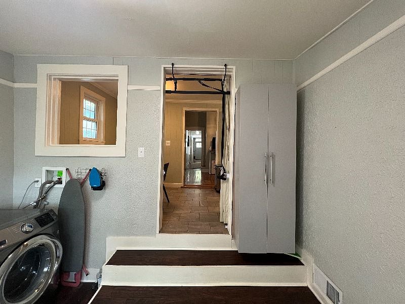 Furnished Finder property 419201_1 photo 28