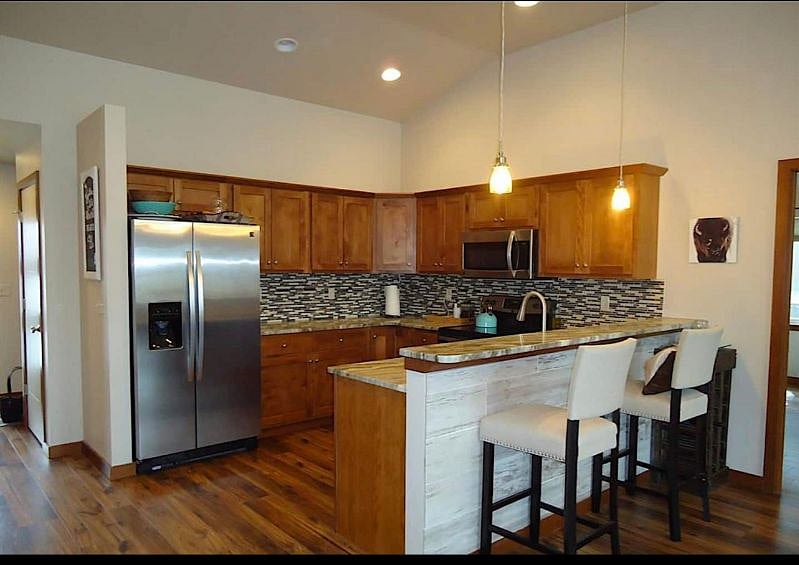 Furnished Finder property 419209_1 photo 10