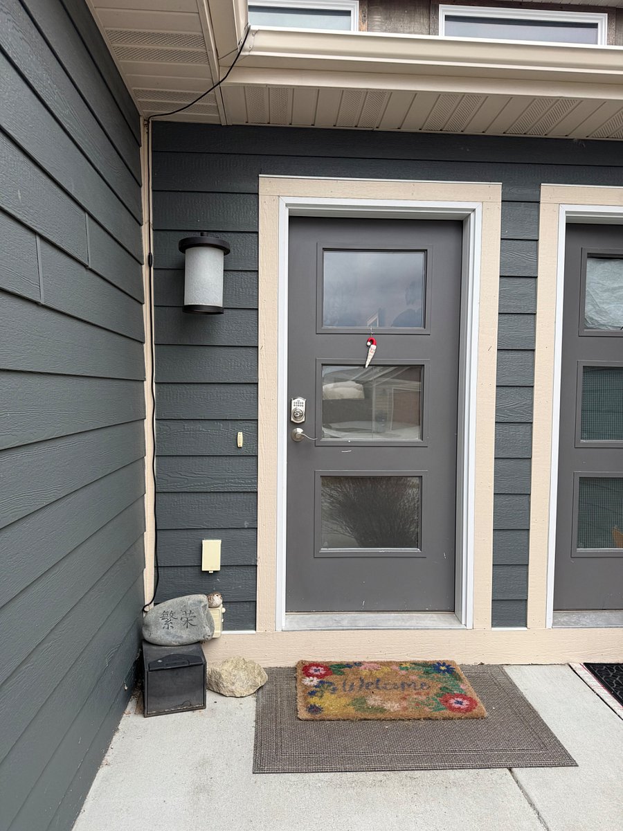 Furnished Finder property 419209_1 photo 8