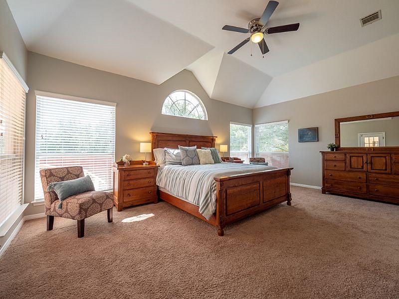 Furnished Finder property 419213_1 photo 21