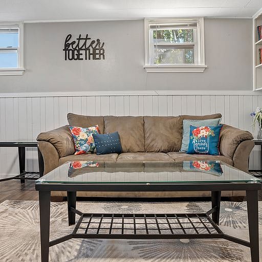 The unit is fully furnished, thoughtfully arranged, and ready for immediate move-in.
