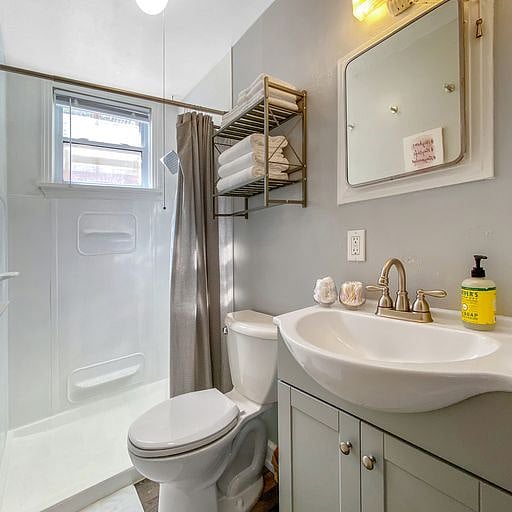 The full bathroom is fully equipped with all essentials!