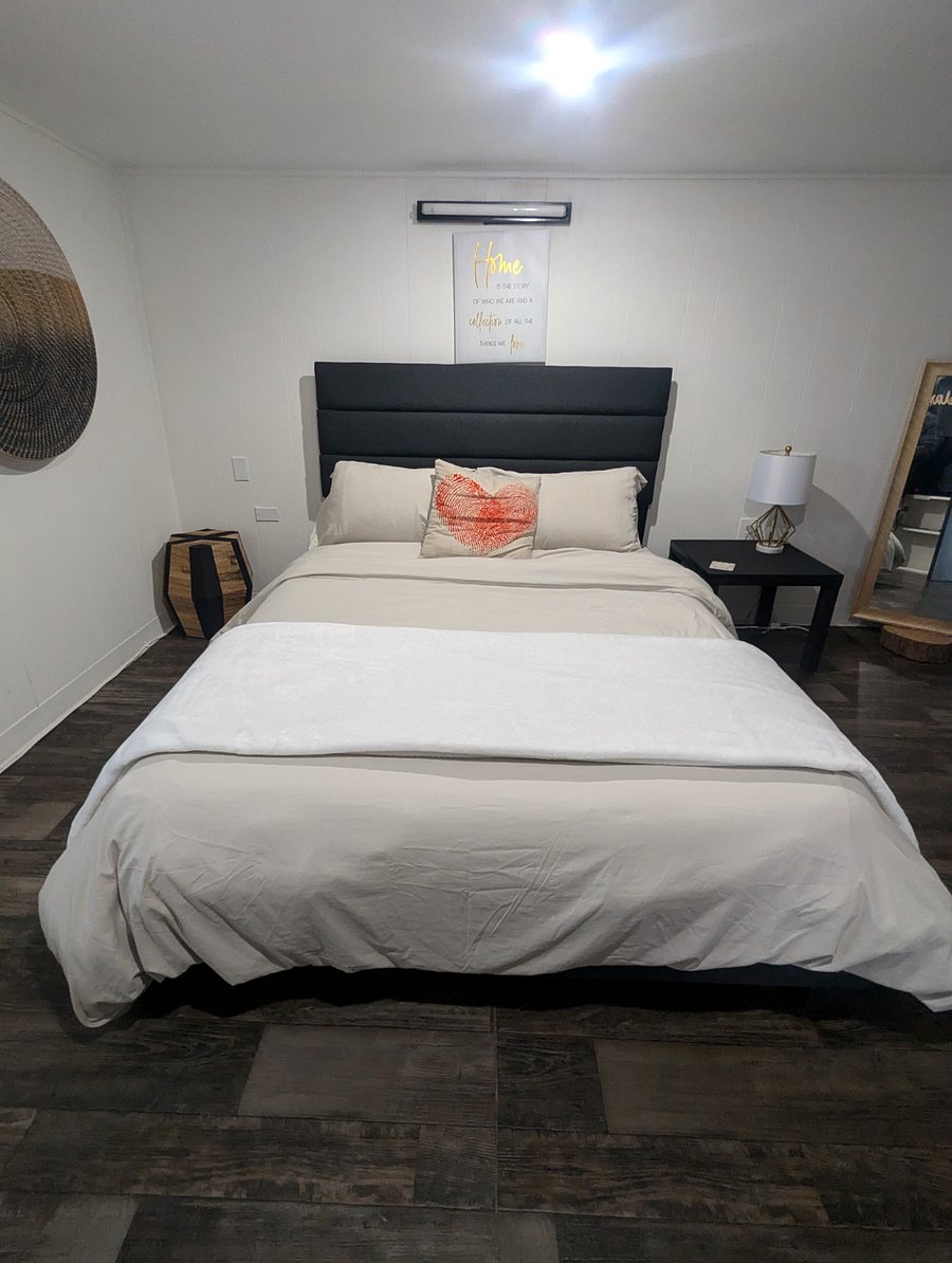 Furnished Finder property 419228_1 photo 3