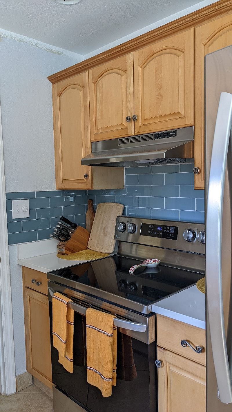 Furnished Finder property 419266_2 photo 10