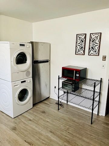 Furnished Finder property 419296_1 photo 8