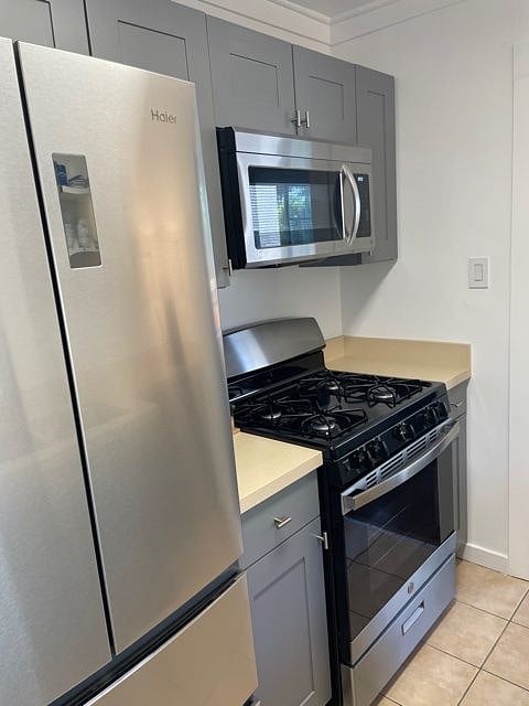 Furnished Finder property 419305_1 photo 8
