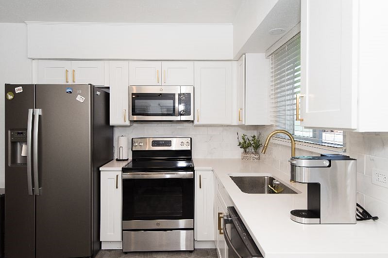 Furnished Finder property 419337_1 photo 7