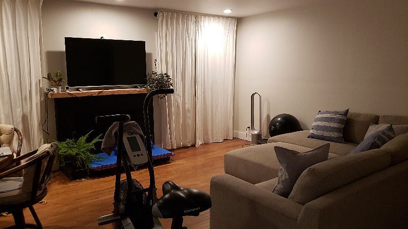 Furnished Finder property 419375_1 photo 3