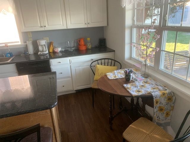 Furnished Finder property 419423_1 photo 3