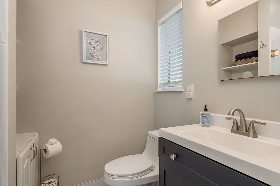 Furnished Finder property 419430_1 photo 17