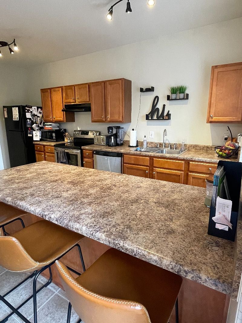Furnished Finder property 419435_1 photo 4
