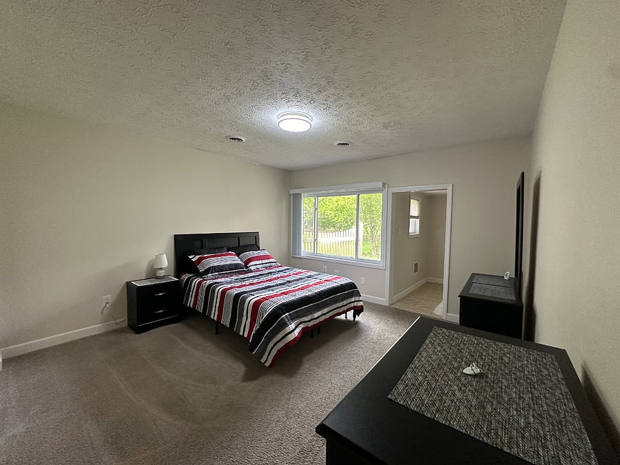 Furnished Finder property 419439_1 photo 31