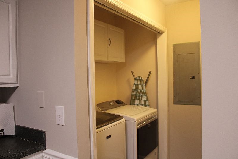 Furnished Finder property 419495_1 photo 11