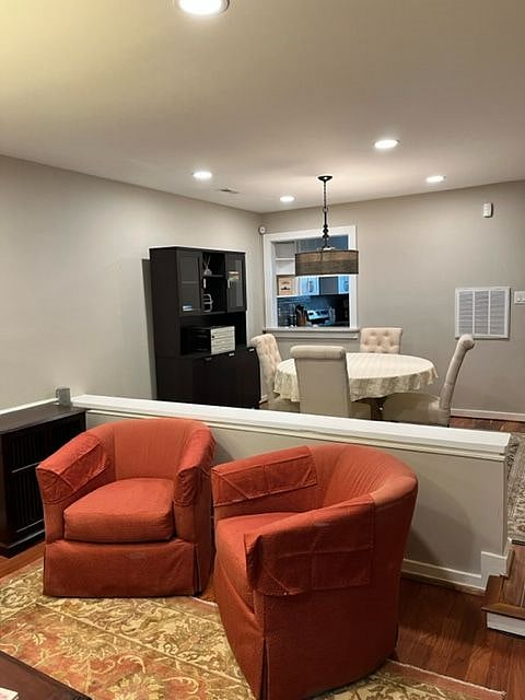 Furnished Finder property 419519_1 photo 3