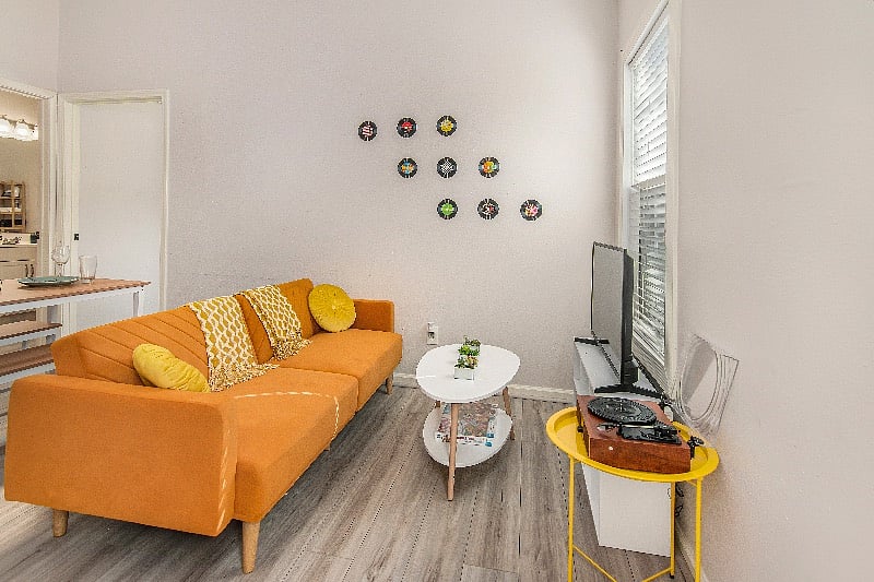 Furnished Finder property 419521_2 photo 3