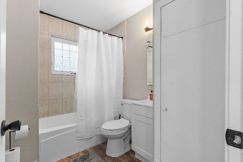 Furnished Finder property 419544_1 photo 17
