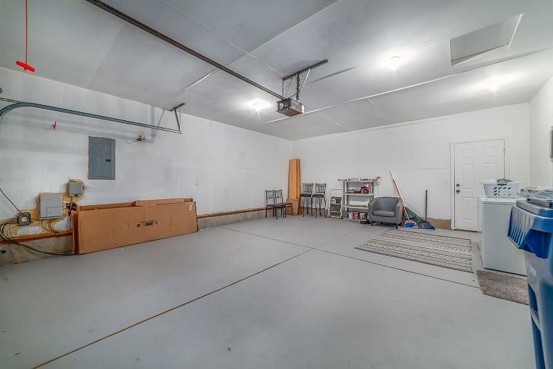 Furnished Finder property 419591_1 photo 16