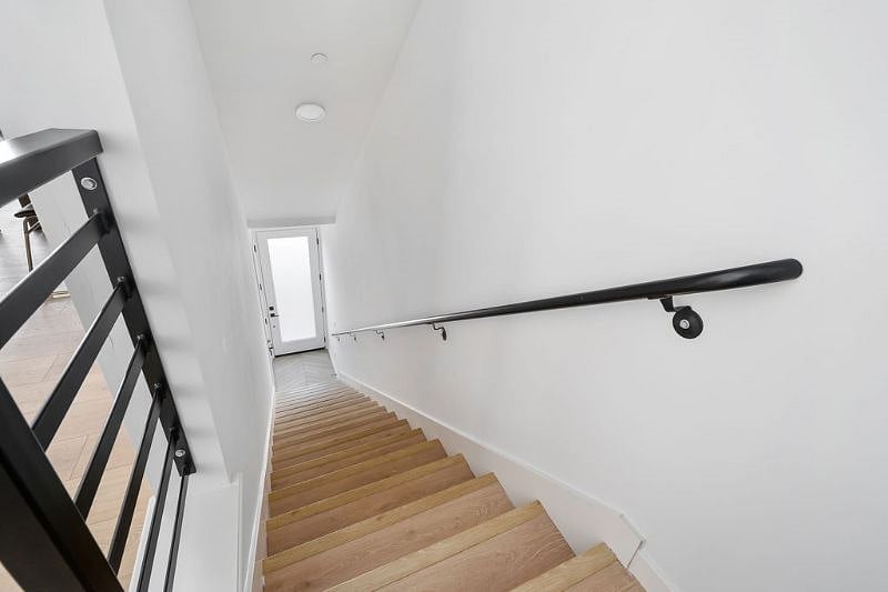 Furnished Finder property 419635_1 photo 11