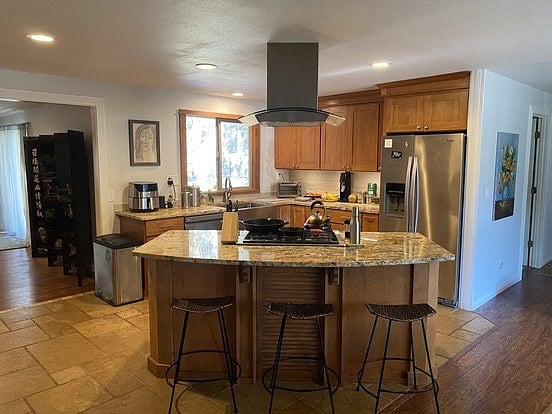 Furnished Finder property 419650_1 photo 3