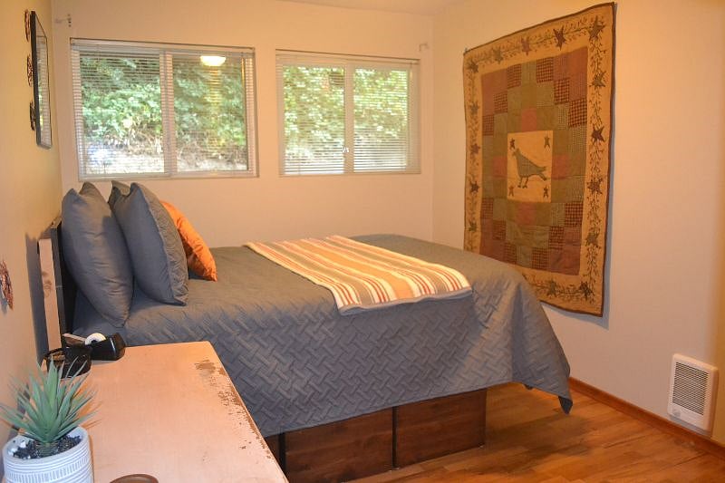Furnished Finder property 419667_1 photo 13