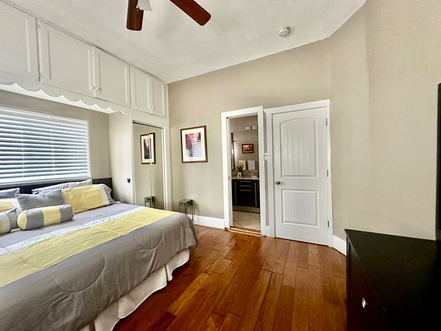 Room 1- King size bed