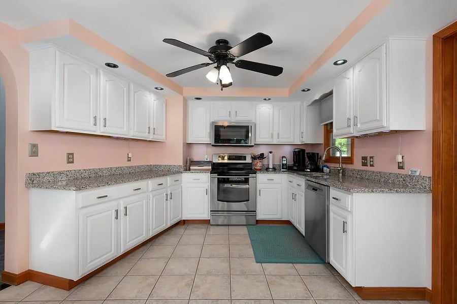 Furnished Finder property 419731_1 photo 6