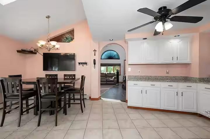 Furnished Finder property 419731_1 photo 22