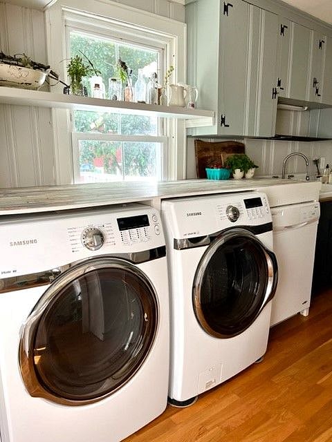 Washer and dryer inside apartment