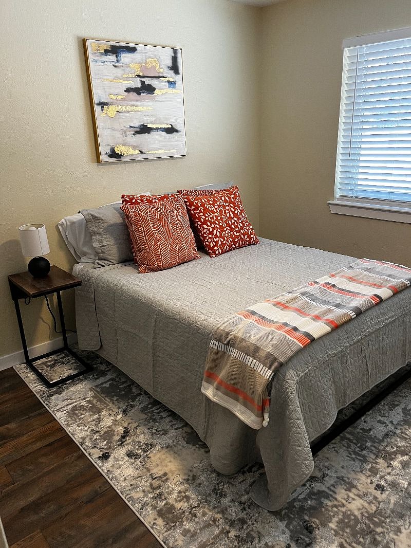 Furnished Finder property 419875_1 photo 7