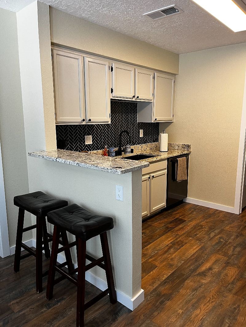 Furnished Finder property 419875_1 photo 19