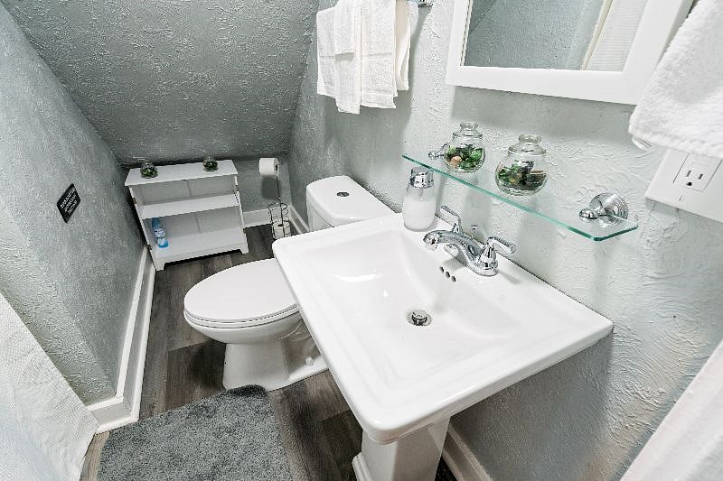 Furnished Finder property 419892_3 photo 10