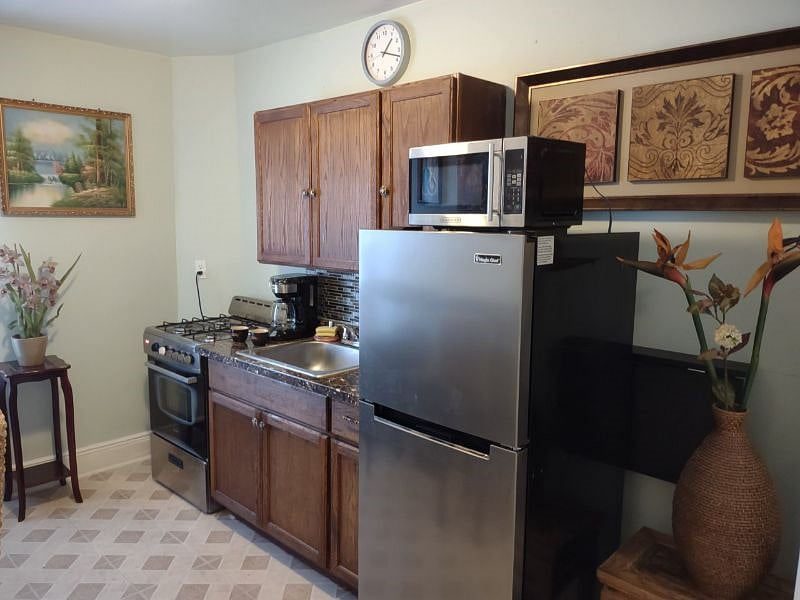 Furnished Finder property 419901_1 photo 15