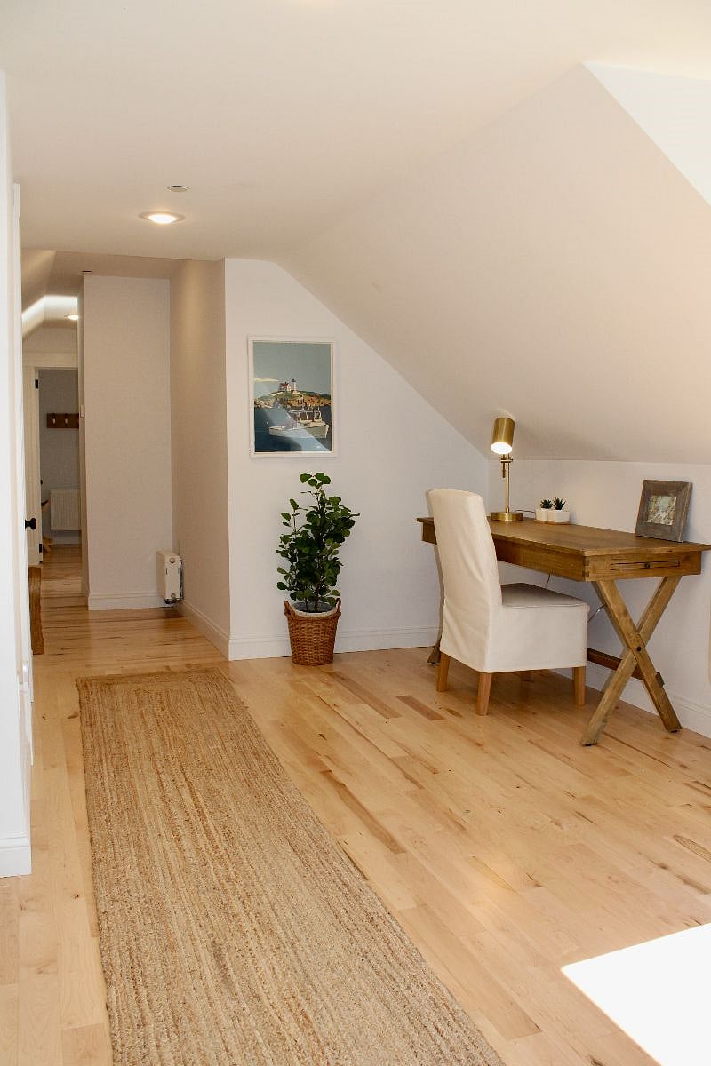 third floor: open office space in long hallway