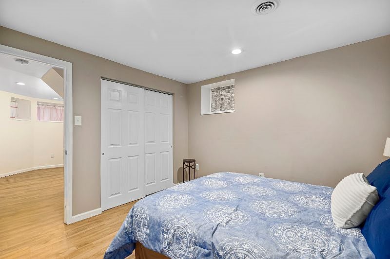 Furnished Finder property 419988_1 photo 25