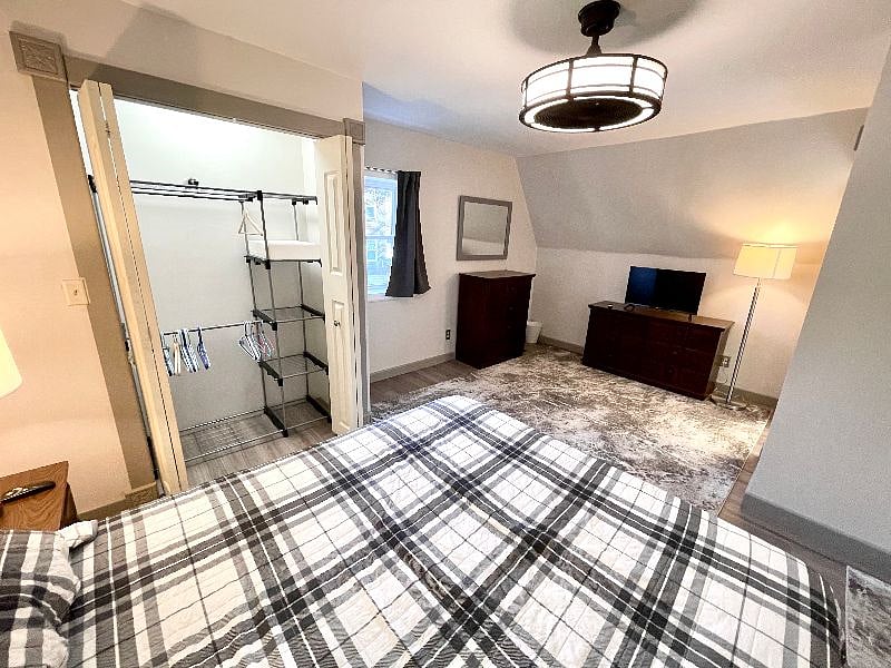 Furnished Finder property 420035_1 photo 8