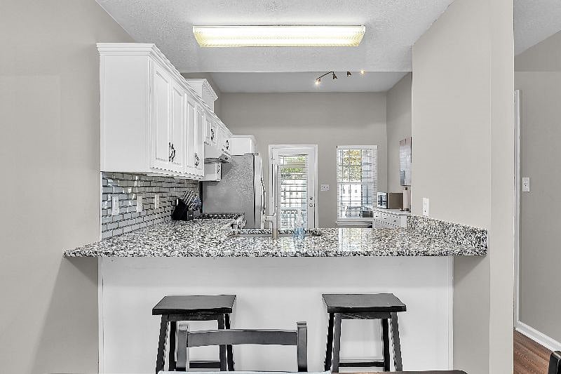 Furnished Finder property 420048_1 photo 7