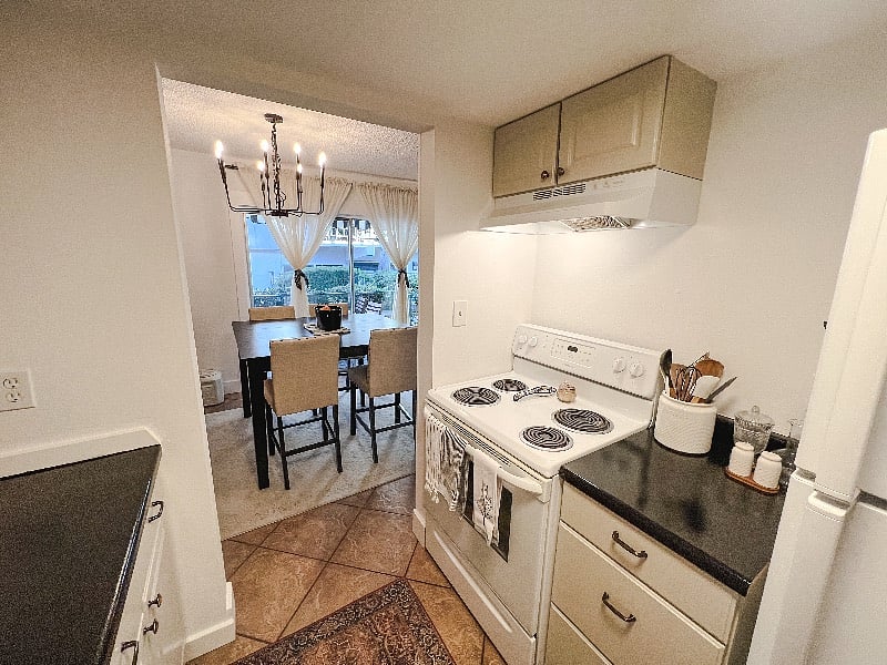 Furnished Finder property 420119_1 photo 21