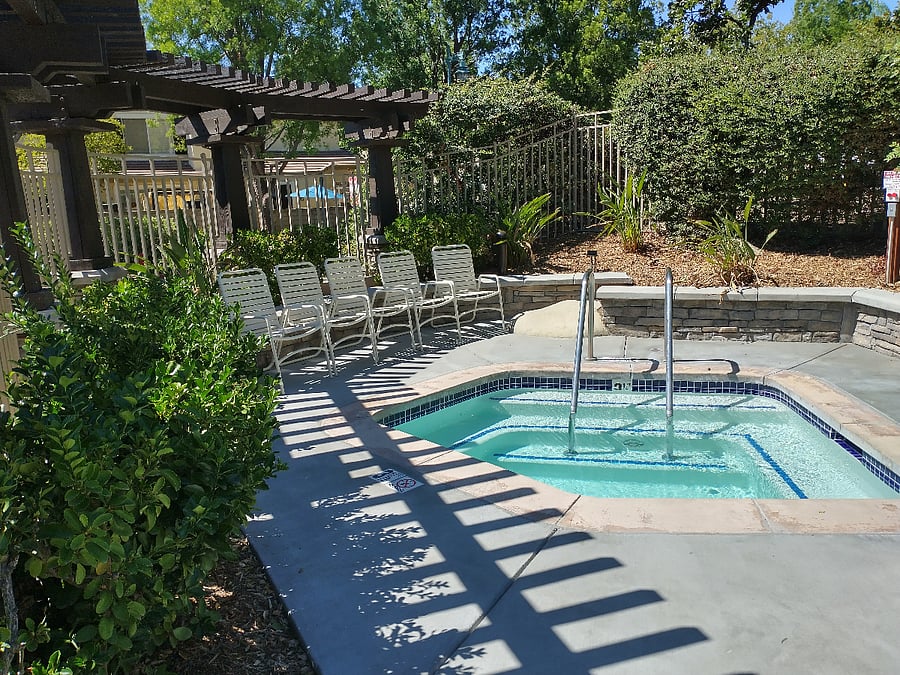 Furnished Finder property 420139_1 photo 16
