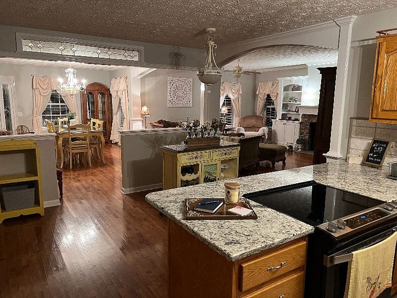 Furnished Finder property 420177_1 photo 4