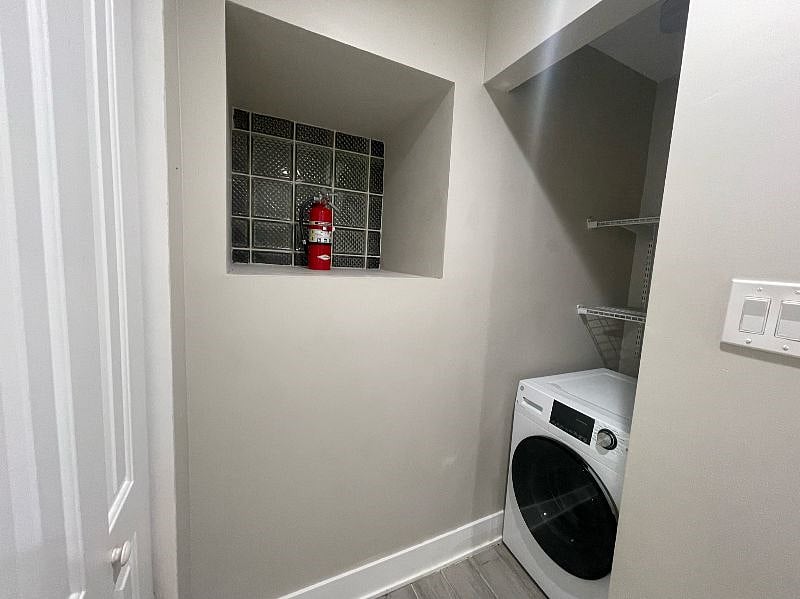 Furnished Finder property 420192_2 photo 9