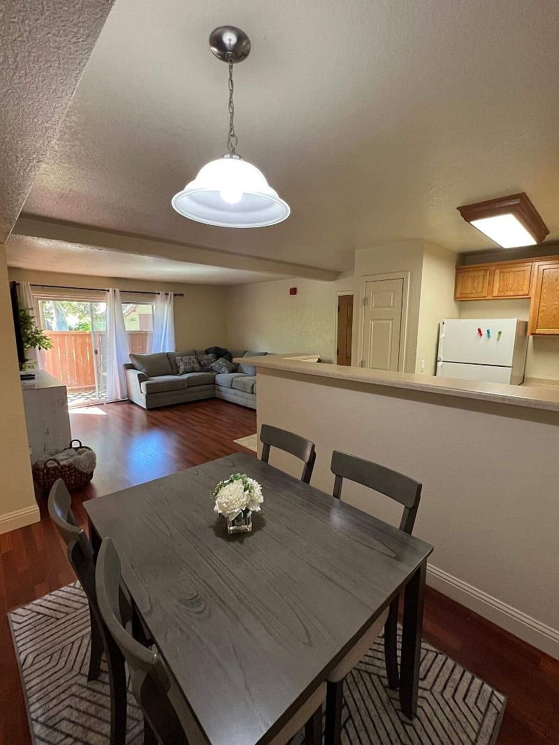 Furnished Finder property 420235_1 photo 10