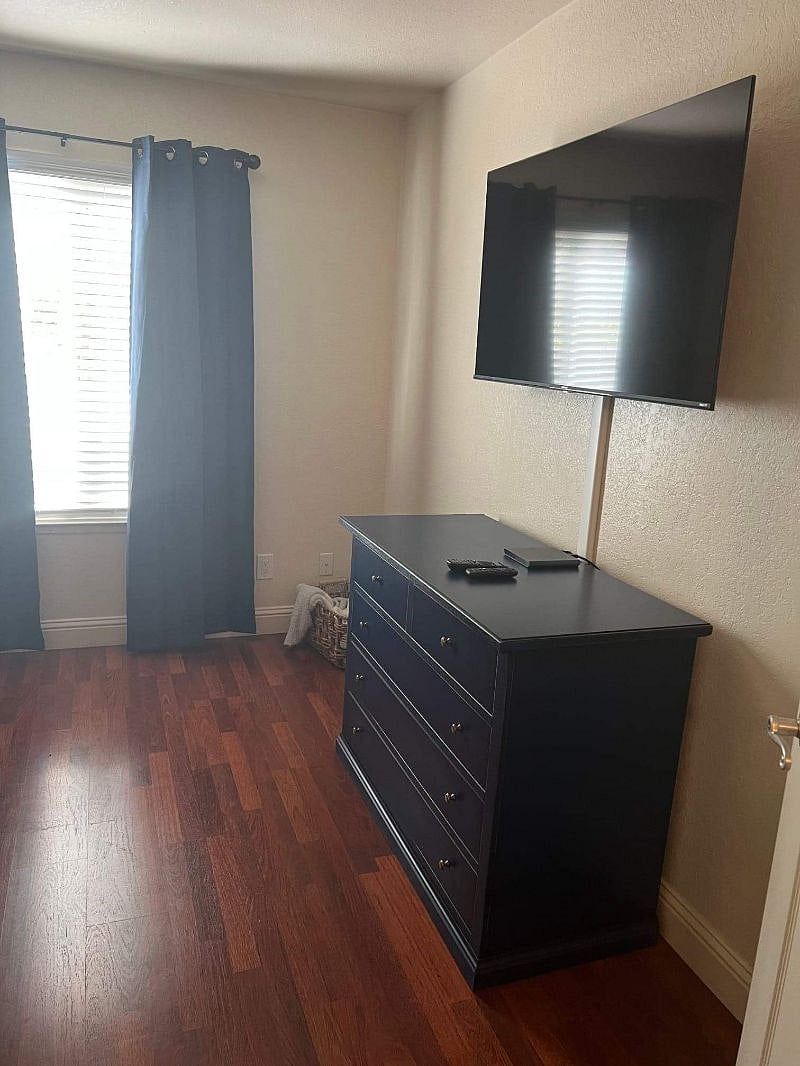Furnished Finder property 420235_1 photo 16