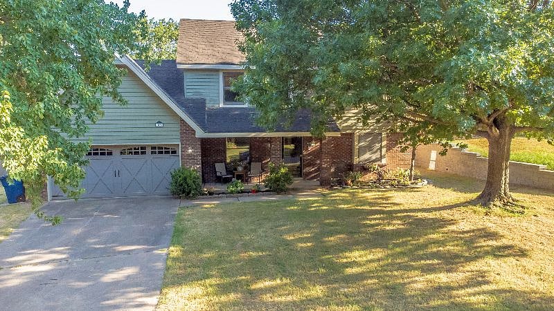 Furnished Finder property 420240_1 photo 3