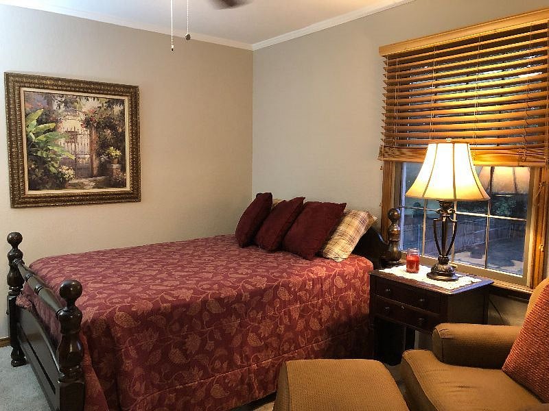 Furnished Finder property 420240_1 photo 25