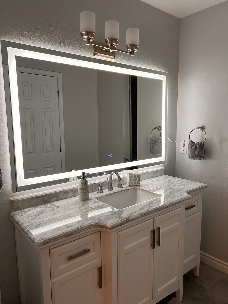 New LED Lighted Mirror