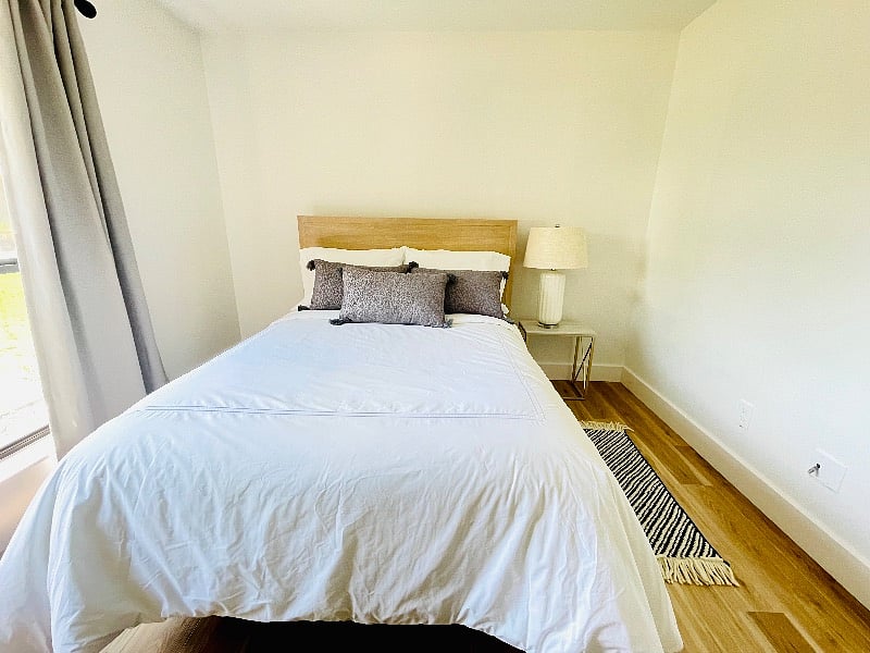 Furnished Finder property 420262_1 photo 18