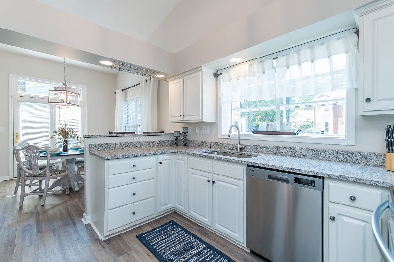 Furnished Finder property 420286_1 photo 14