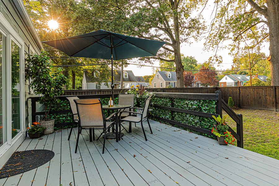 "The deck was awesome for relaxing" - whether you're dining or enjoying evening wine with friends.