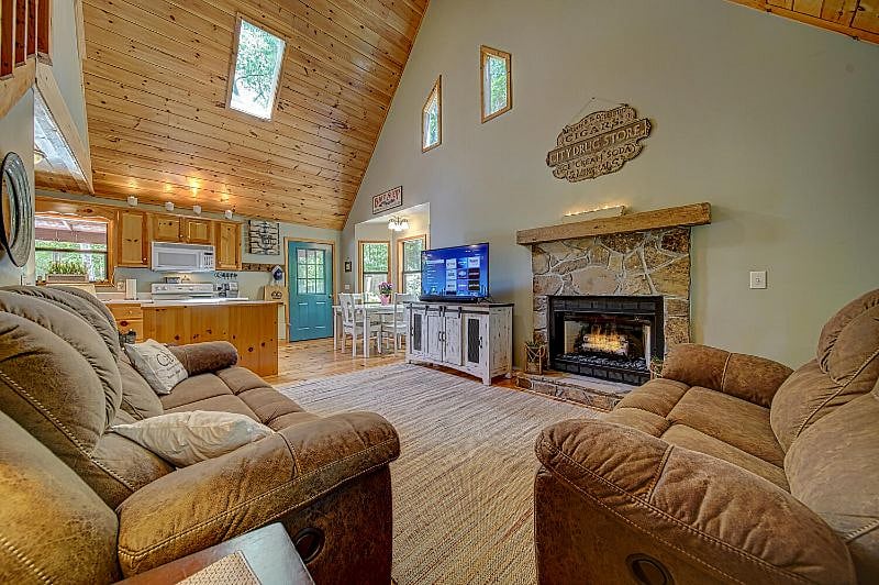 Furnished Finder property 420355_1 photo 1